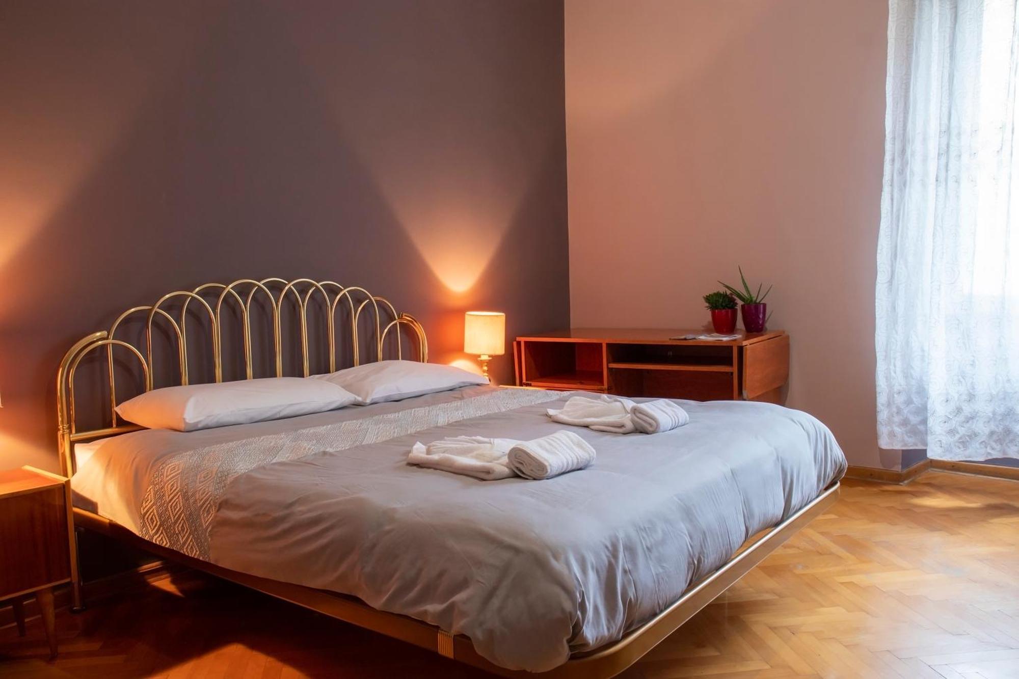 La Casa Del Teatro - Hostel Trieste Eksteriør billede